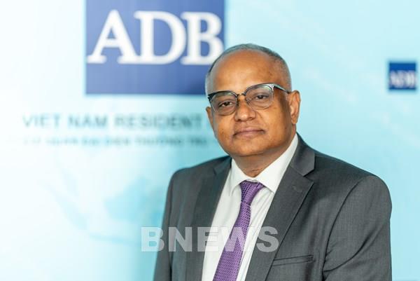 ADB: Cải cách thể chế đưa Việt Nam hướng tới mục tiêu 2045