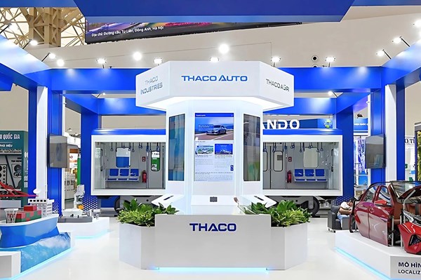 THACO giới thiệu mô hình toa tàu, robot và cảng biển tại triển lãm 80 năm