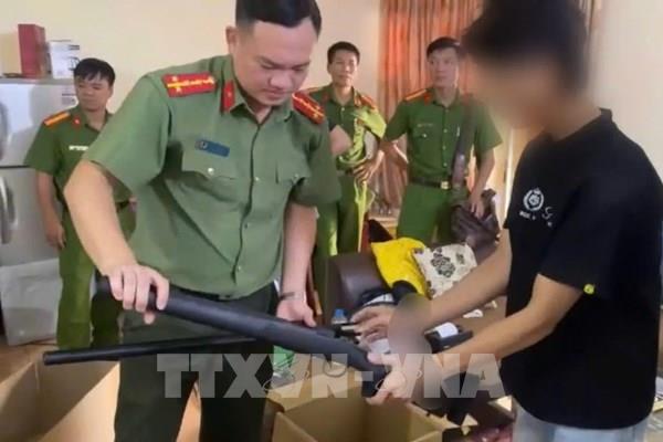 Công an Hà Nội xử lý đối tượng rao bán súng bắn bi nguy hiểm trên mạng