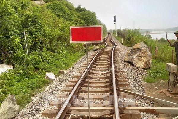 Bộ Xây dựng chủ động phương án ứng phó bão số 10