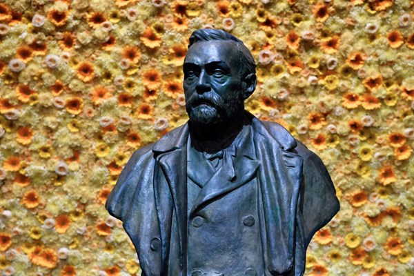 Tìm thấy bộ sưu tập bằng sáng chế thất lạc 50 năm của Alfred Nobel