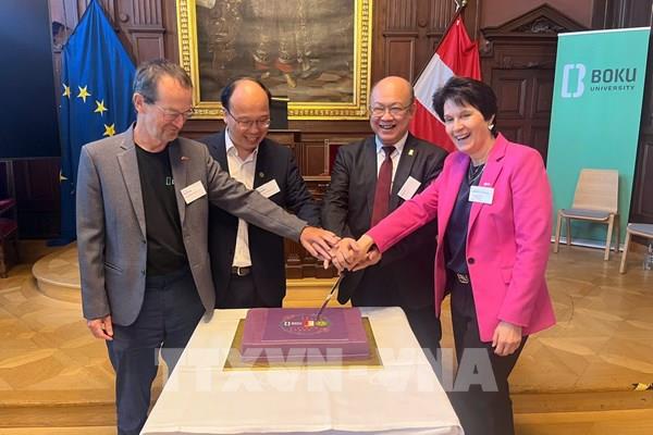 Thúc đẩy đổi mới sáng tạo và chuyển giao công nghệ Việt Nam - Áo