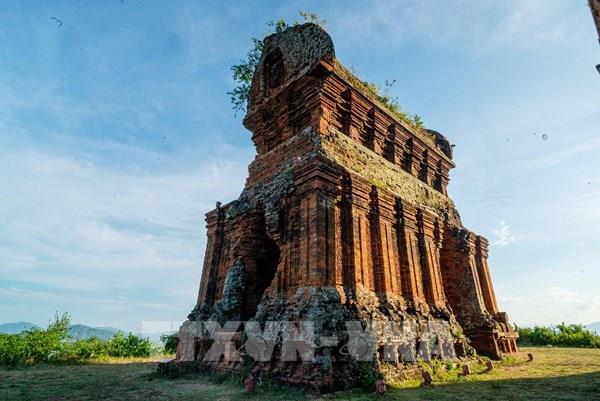 Tháp Bánh Ít – quần thể kiến trúc, văn hóa đặc sắc của người Chăm cổ
