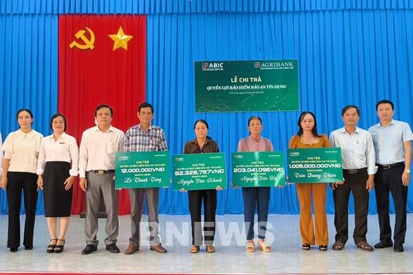 “Tấm khiên” bảo hiểm giúp nông dân giảm gánh nợ vay, an tâm sản xuất