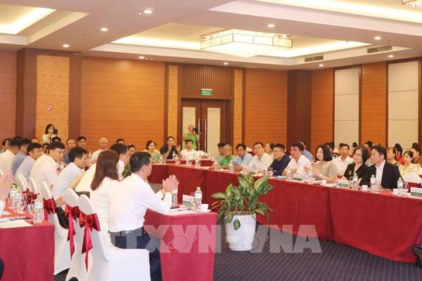 Nâng cao nhận thức sản xuất rau, quả an toàn