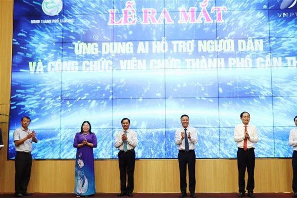 Cần Thơ phấn đấu sớm đồng bộ hóa tất cả dữ liệu trên nền tảng số