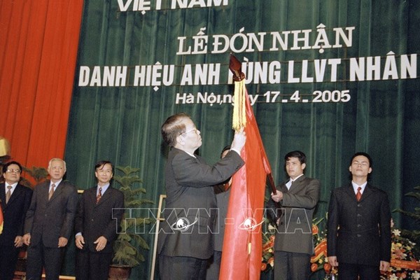 Tự hào về cơ quan Thông tấn Anh hùng