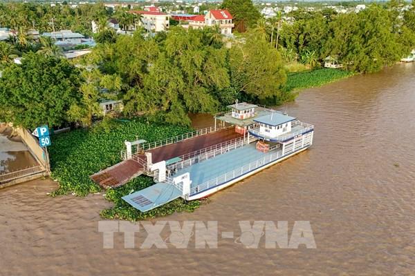 Nguy cơ thất thu hàng chục tỷ đồng do chậm đấu giá bến phà Cồn Khương