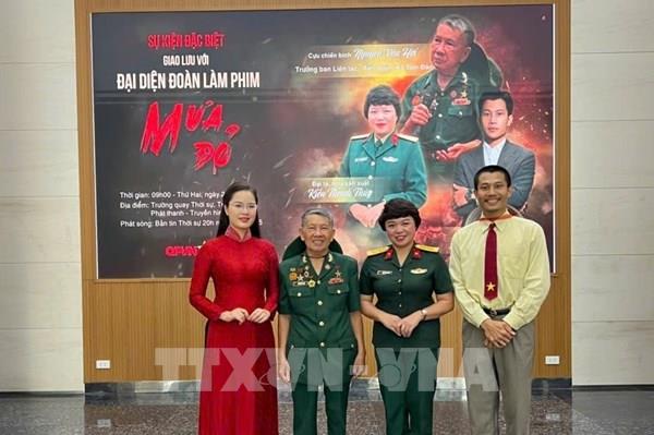 Ký ức chiến tranh và giọt nước mắt hòa bình trong Mưa đỏ