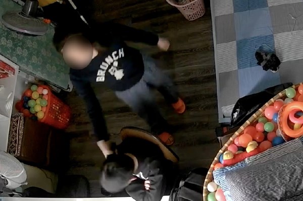 Tổng đài 111 vào cuộc sau vụ “tâm thư” kêu cứu của bé trai ở Hà Nội