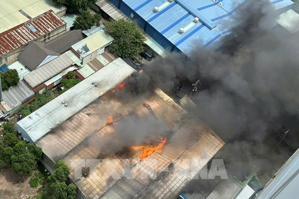 Vụ cháy nhà xưởng ở Tp. Hồ Chí Minh: Tìm thấy thi thể một nạn nhân