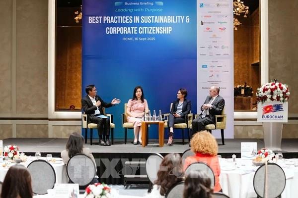 Chia sẻ tầm nhìn doanh nghiệp trong phát triển bền vững