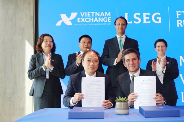 VNX và FTSE ký kết Biên bản ghi nhớ thiết lập mối quan hệ hợp tác chiến lược