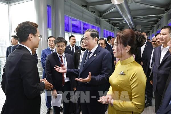 Chủ tịch Quốc hội Trần Thanh Mẫn thăm, làm việc với lãnh đạo Tập đoàn Dầu khí Quốc gia Malaysia