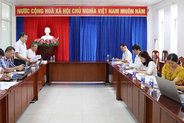 Gỡ vướng mặt bằng, thúc tiến độ dự án truyền tải điện tại An Giang