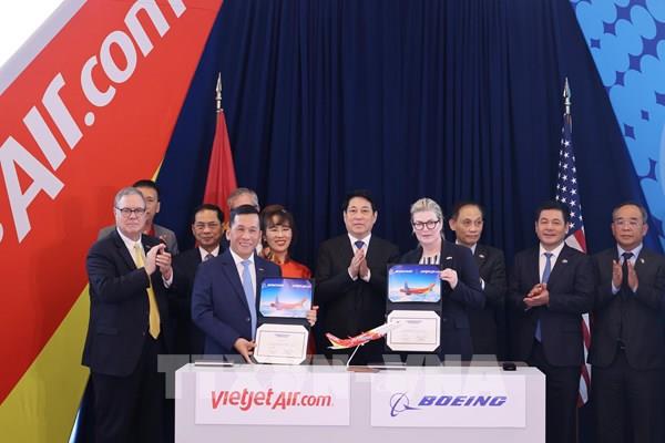 Chủ tịch nước Lương Cường dự lễ bàn giao tàu bay Boeing đầu tiên cho Vietjet