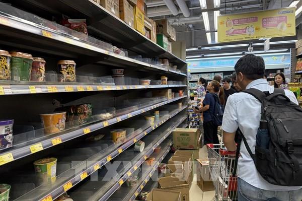 Hong Kong (Trung Quốc) khẩn trương ứng phó siêu bão Ragasa