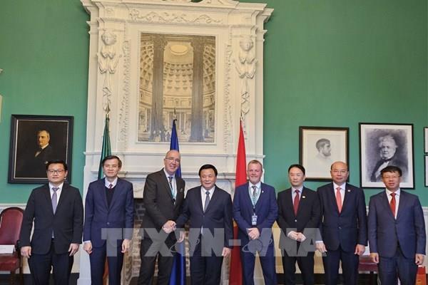 Việt Nam và Vương Quốc Anh, Cộng hòa Ireland tăng cường hợp tác đổi mới sáng tạo, giáo dục và đào tạo