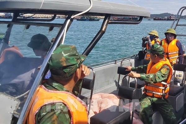 Ứng phó với bão số 9: Kiểm tra chặt chẽ để đảm bảo mọi ngư dân đều đã vào bờ