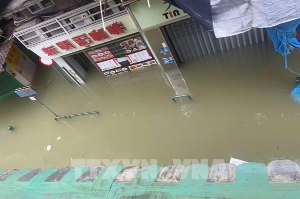 Bão Ragasa gây ra ngập lụt tại một số khu vực ở Macau (Trung Quốc)