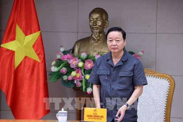 Phó Thủ tướng Trần Hồng Hà chủ trì họp trực tuyến triển khai ứng phó bão số 10