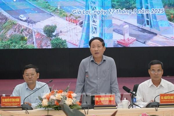 Tháo gỡ nút thắt thúc đẩy thương mại tại Cửa khẩu quốc tế Lệ Thanh