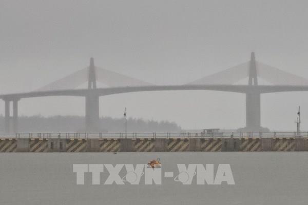 Bão số 10: Huế một phụ nữ mất tích vì nước cuốn trôi