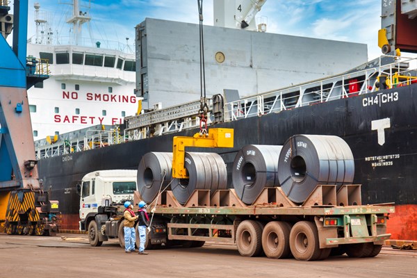 EU không áp thuế chống bán phá giá với thép cuộn cán nóng Hòa Phát