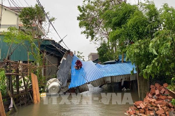Hình ảnh Hà Tĩnh tan hoang sau bão số 10