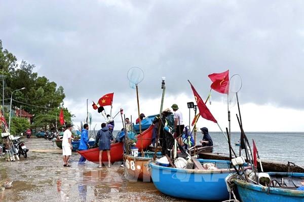 Nghệ An: Tàu thuyền được phép ra khơi từ 16 giờ ngày 30/9