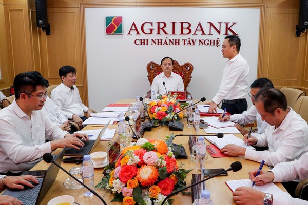 Agribank khắc phục hậu quả bão lũ tại tỉnh Nghệ An
