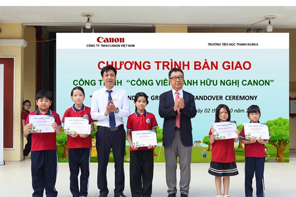 Bàn giao công trình “Công viên xanh hữu nghị Canon” năm 2025