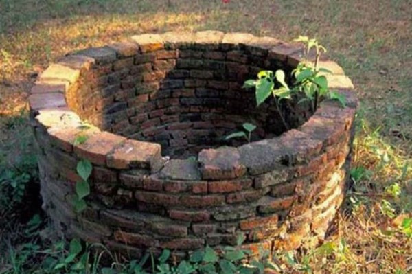 Phát hiện hai cha con tử vong dưới giếng, nghi do ngạt khí