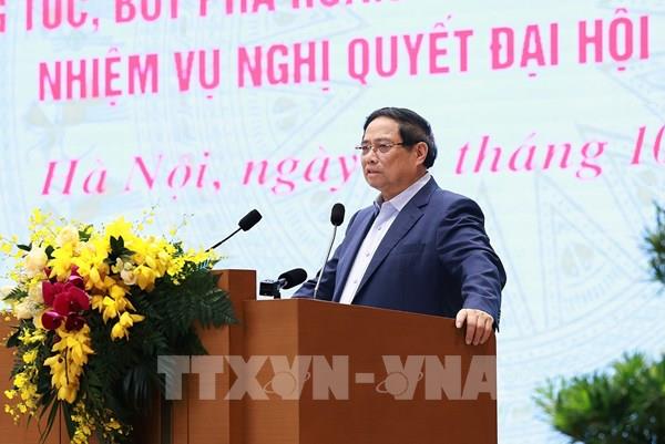Thủ tướng phát động đợt thi đua cao điểm chào mừng Đại hội XIV của Đảng và bầu cử Quốc hội khóa XVI