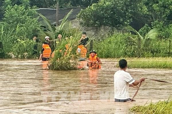 “Bão chồng bão” và bài toán ứng phó thiên tai bền vững