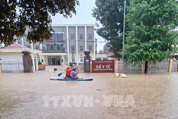Thái Nguyên phát tin lũ khẩn cấp, nhiều khu vực vượt báo động 3
