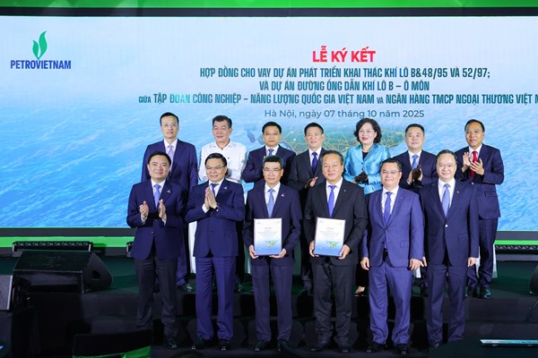 Vietcombank và Petrovietnam ký hợp đồng tín dụng cho Chuỗi dự án khí điện Lô B – Ô Môn