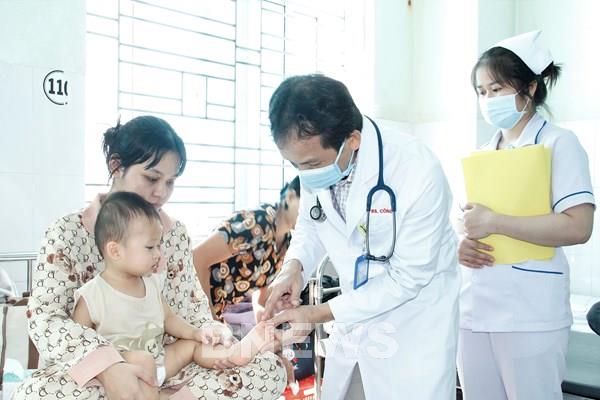 Vĩnh Long đặt mục tiêu "xóa ổ dịch tay chân miệng” trong 48 giờ