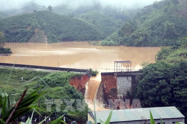 Mưa lớn sau bão số 11 làm thiệt hại gần 22.600 ha cây trồng, gần 17.000 nhà bị ngập