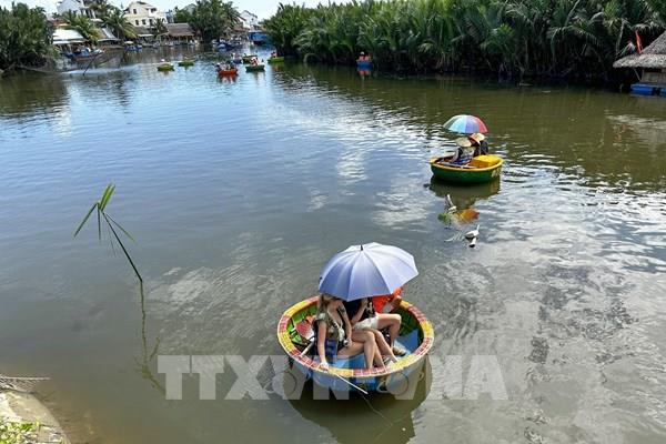Khám phá ngôi làng đẹp nhất thế giới tại Việt Nam