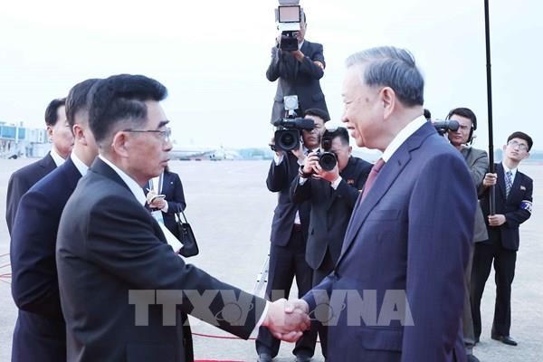 Tổng Bí thư Tô Lâm bắt đầu thăm cấp Nhà nước tới Triều Tiên