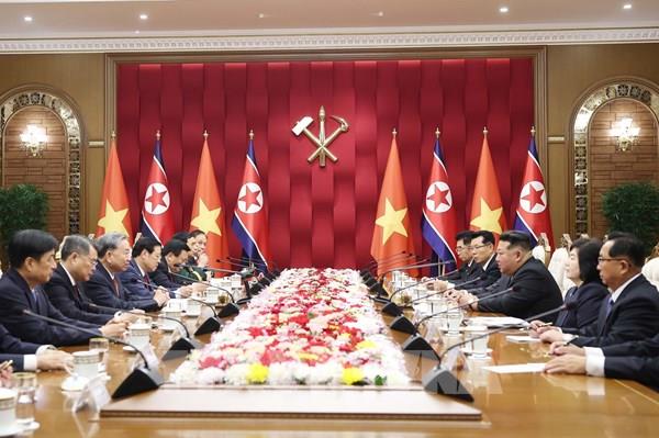Tổng Bí thư Tô Lâm hội đàm với Tổng Bí thư, Chủ tịch Quốc vụ Triều Tiên Kim Jong Un