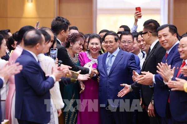 Thủ tướng Phạm Minh Chính: Doanh nhân phải vươn lên cùng đất nước, dân tộc