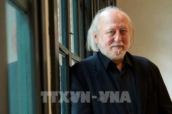 Nobel 2025: Tôn vinh tầm nhìn và chiều sâu nội tâm trong những tác phẩm về tận thế
