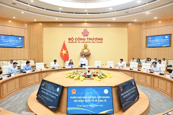 Bộ trưởng Nguyễn Hồng Diên: Phát huy sức mạnh liên kết để nâng tầm hội nhập