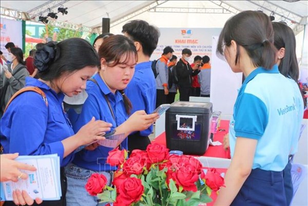 Thanh niên tiên phong sáng tạo, nhanh nhạy với công nghệ