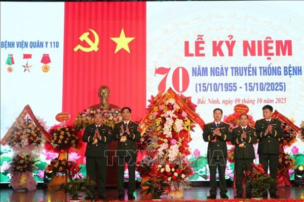 Ứng dụng công nghệ thông tin, chuyển đổi số chăm sóc sức khỏe nhân dân