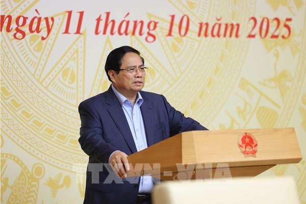 Thủ tướng: Phải có công cụ kiểm soát, không để đầu cơ, thổi giá bất động sản