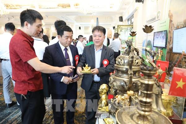 Doanh nghiệp, doanh nhân gắn tăng trưởng kinh tế với trách nhiệm xã hội
