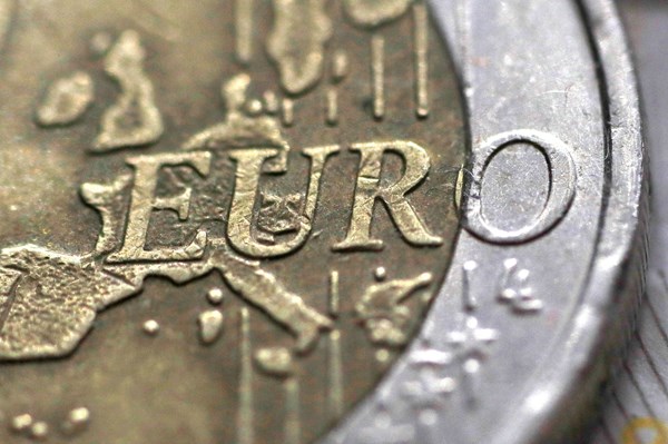 Đồng euro kỹ thuật số không đe dọa hệ thống ngân hàng châu Âu
